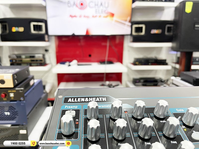 b&agrave;n mixer Allen & Heath Qu-16 Chrome