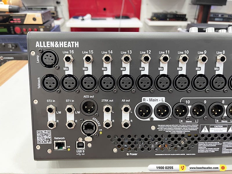 b&agrave;n mixer Allen & Heath Qu-16 Chrome