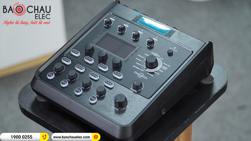 B&agrave;n Mixer Bose ToneMatch T4S