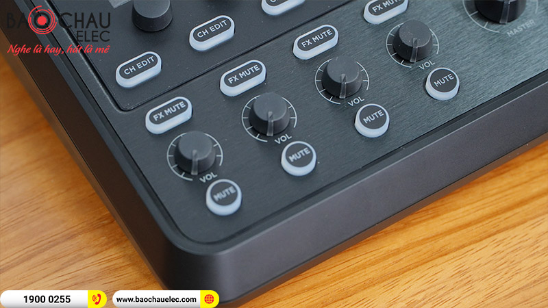 B&agrave;n Mixer Bose ToneMatch T4S
