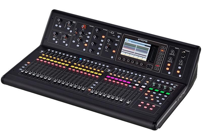 B&agrave;n mixer Midas M32 Live