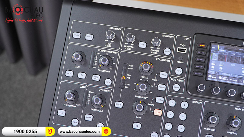 B&agrave;n mixer Midas M32R Live