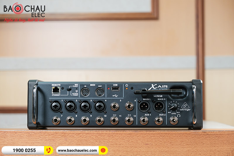 Mixer Behringer X AIR XR12