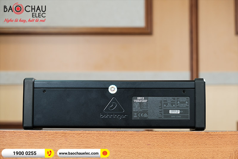 Mixer Behringer X AIR XR12