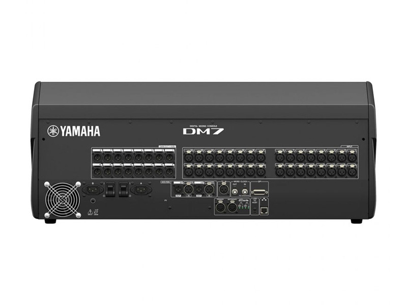 Mixer Yamaha DM7