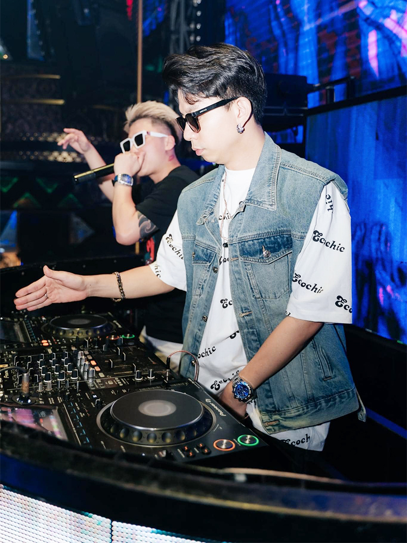 Hệ thống âm thanh quán Bar Jet Club ở Bắc Ninh gồm những thiết bị gì?