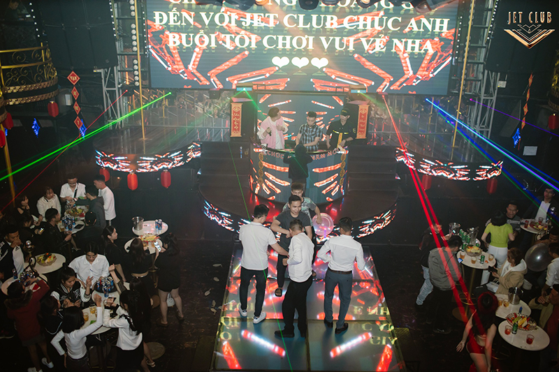 Hệ thống âm thanh quán Bar Jet Club ở Bắc Ninh gồm những thiết bị gì?