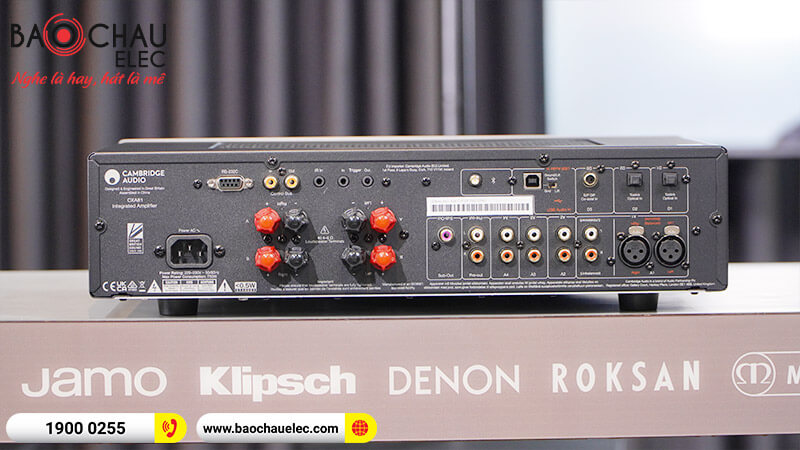 Amply Cambridge Audio CXA 81