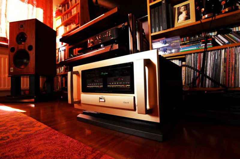 Power Amply Accuphase A70 (sx: Japan)
