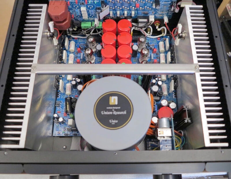 Amply đ&egrave;n Unison Research Unico 90