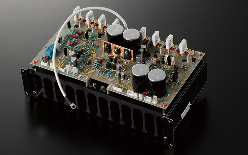 Amply Luxman L-509X ch&iacute;nh h&atilde;ng gi&aacute; rẻ