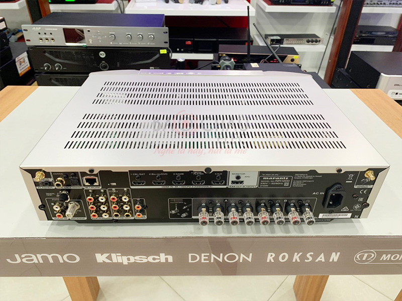 Amply Marantz NR1200