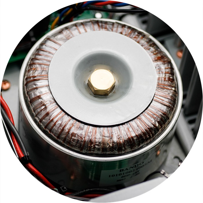 amply-marantz-pm8006