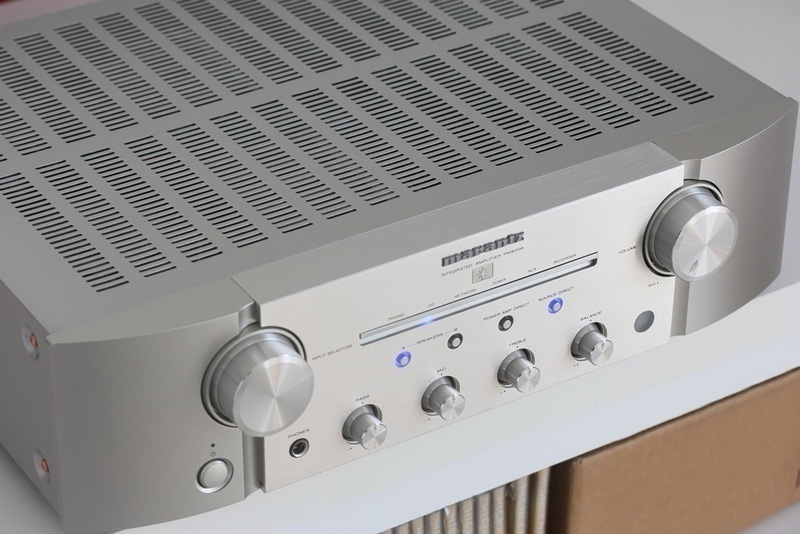Amply Marantz PM8006
