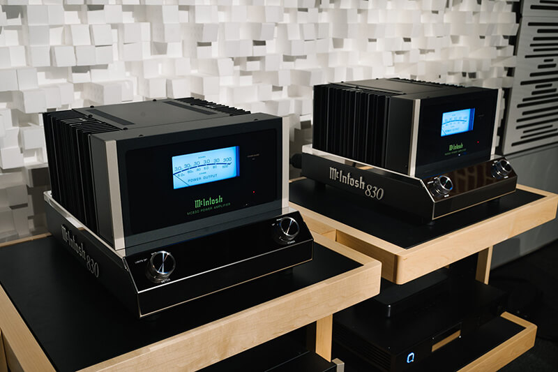 Power Amply McIntosh MC830