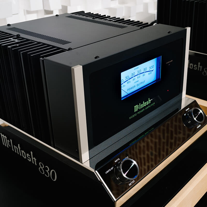 Power Amply McIntosh MC830