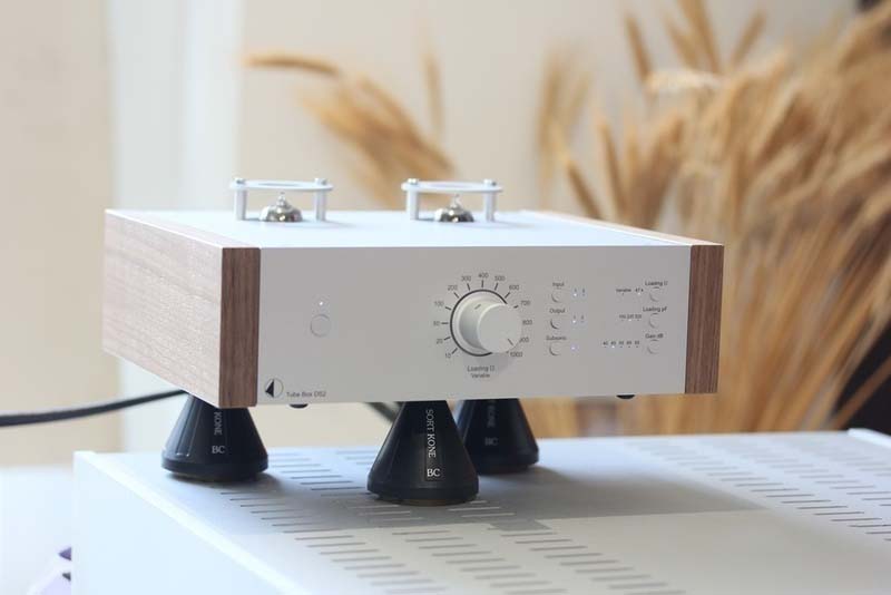 Phono Pre Amply Pro-Ject Tube Box DS2