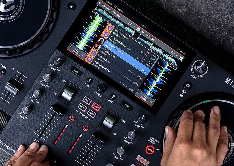 B&agrave;n DJ Numark Mixstream Pro 