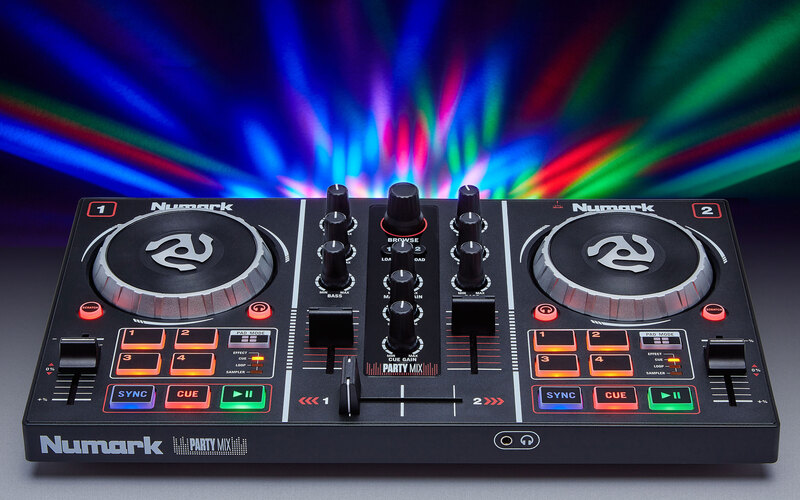 B&agrave;n DJ Numark Party Mix