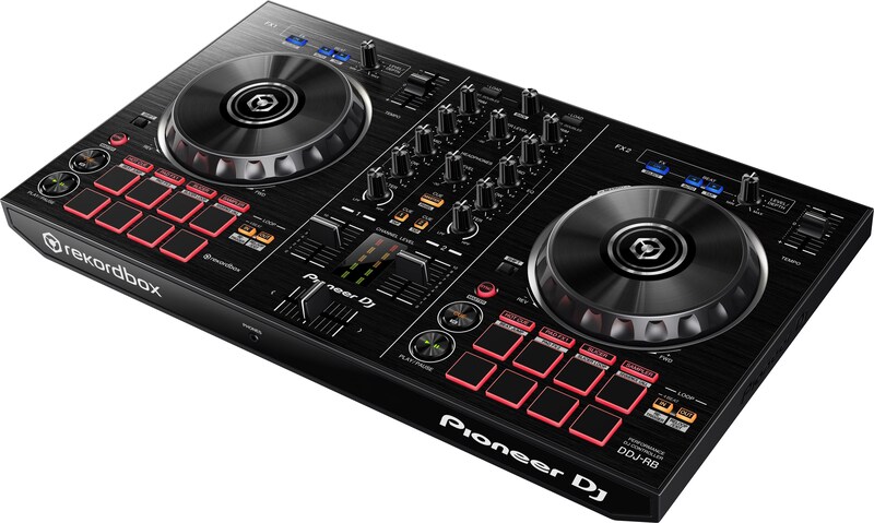 B&agrave;n DJ Controller l&agrave; g&igrave;? Điểm kh&aacute;c biệt giữa DJ Controller v&agrave; b&agrave;n DJ chuy&ecirc;n nghiệp