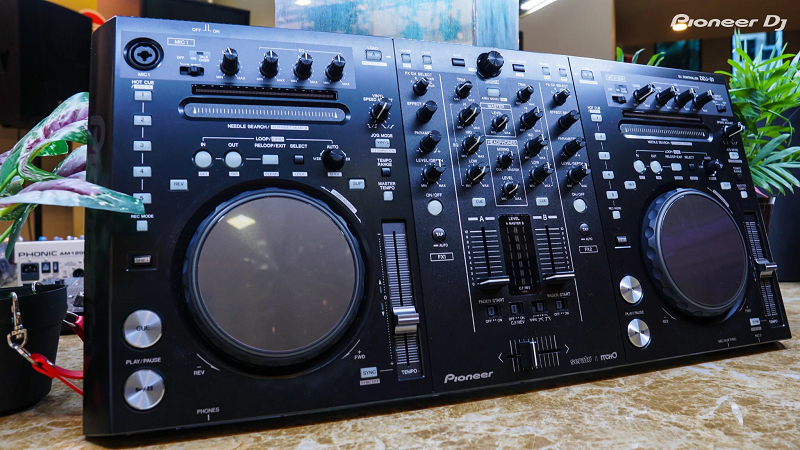 Bàn DJ Pioneer DDJ S1 