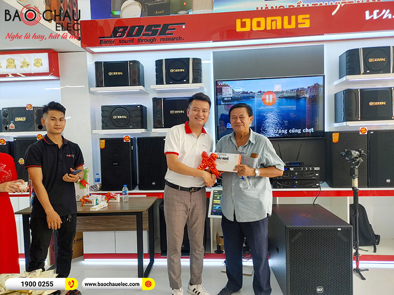 Bảo Ch&acirc;u Elec Quận 5&nbsp;&ndash; kh&ocirc;ng kh&iacute; tưng bừng rộn r&agrave;ng trong ng&agrave;y khai trương showroom mới&nbsp;