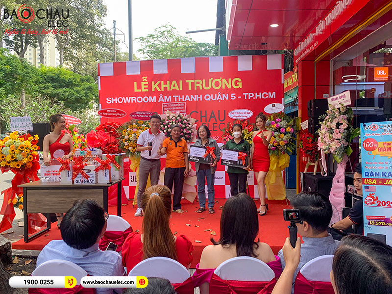 Bảo Ch&acirc;u Elec Quận 5&nbsp;&ndash; kh&ocirc;ng kh&iacute; tưng bừng rộn r&agrave;ng trong ng&agrave;y khai trương showroom mới&nbsp;