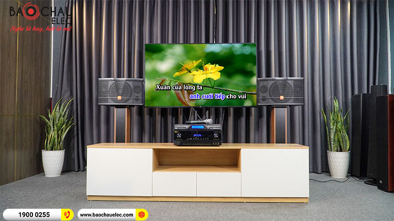 D&agrave;n karaoke gia đ&igrave;nh JBL 44