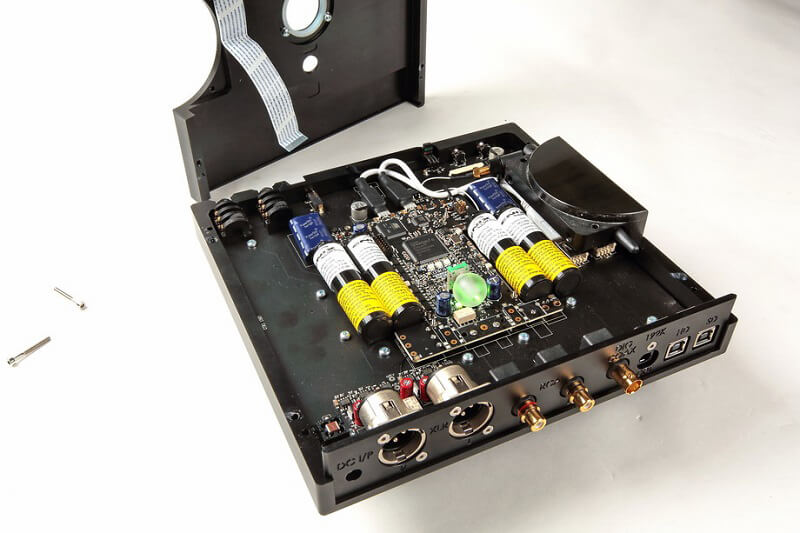 Bộ giải m&atilde; DAC Chord Hugo TT 2