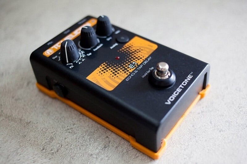 Bộ xử l&yacute; giọng h&aacute;t TC Helicon VOICETONE E1