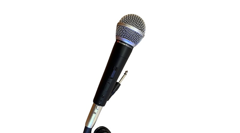 micro c&oacute; d&acirc;y Boston Acoustics BA58