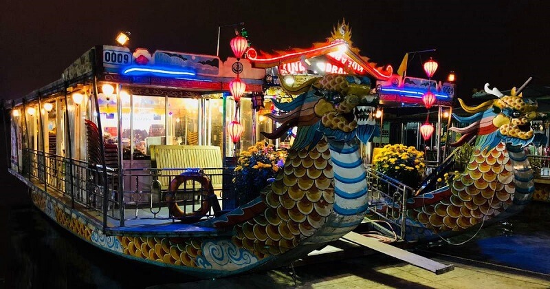 Ca Huế là gì? Nguồn gốc và ý nghĩa của nghệ thuật dân gian xứ Huế