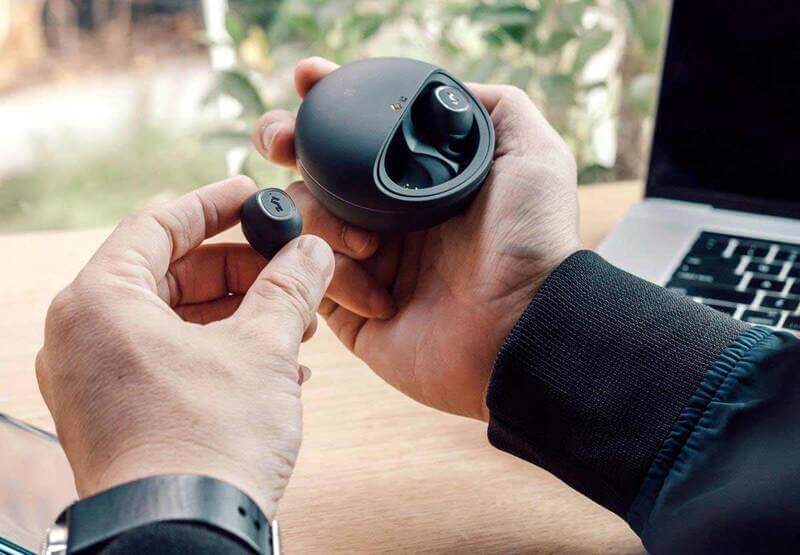 c&aacute;ch kết nối tai nghe Bluetooth