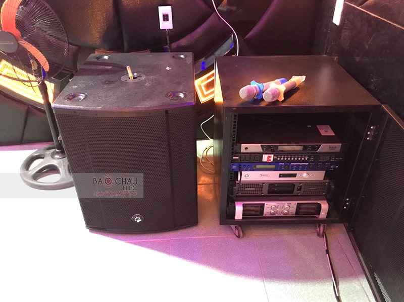 Phòng hát karaoke kinh doanh Huyền Trang h8