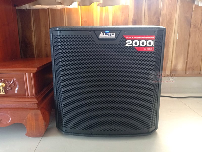 Dàn karaoke JBL VIP cho gia đình anh Giang ở Bình Phước h3
