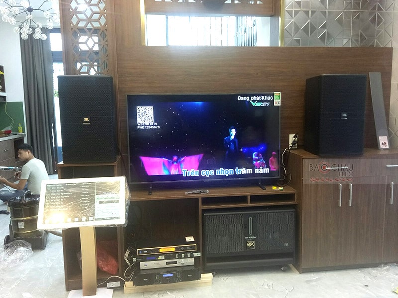 Dàn karaoke JBL cao cấp cho gia đình anh Phi ở Đà Nẵng h5