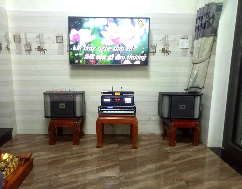 dàn karaoke JBL cho gia đình anh Ngọc ở Hà Huy Tập h4
