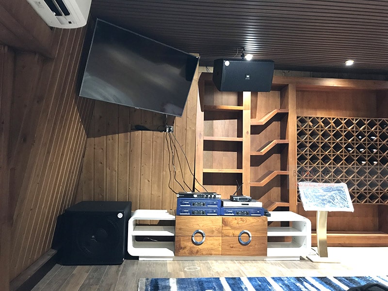 Dàn karaoke JBL VIP cho gia đình anh Khải ở An Giang h6