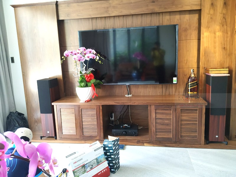 d&agrave;n &acirc;m thanh nghe nhạc cho gia đ&igrave;nh anh Tr&iacute; ở B&igrave;nh Thạnh h4