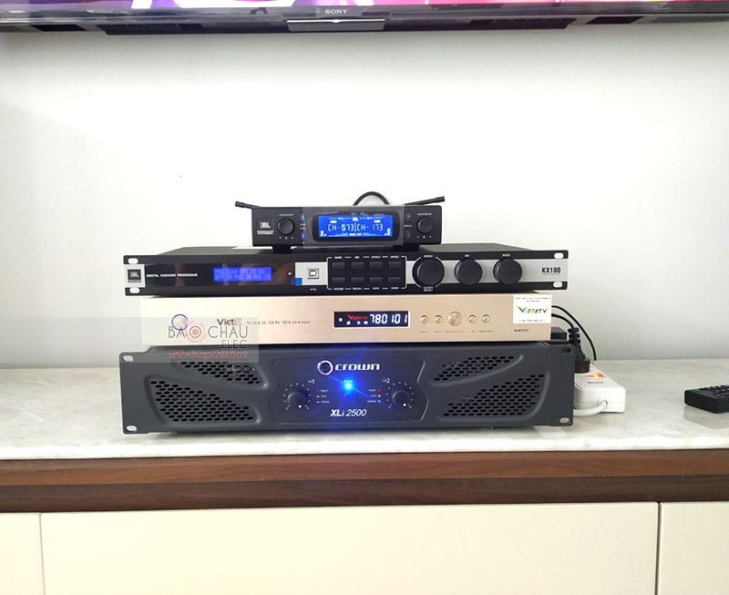 dàn karaoke JBL cho gia đình anh Trí ở Bình Thạnh h4