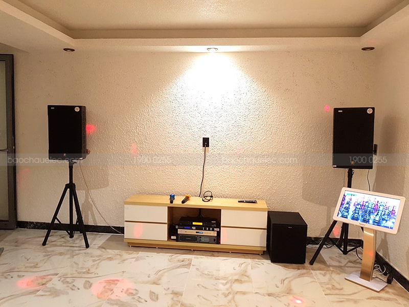 M&agrave;n H&igrave;nh Cảm Ứng Việt KTV 21 inch ch&iacute;nh h&atilde;ng gi&aacute; rẻ