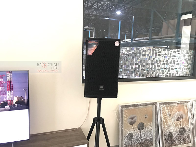 Dàn karaoke JBL cao cấp của gia đình anh Phong ở Quận 9 h2