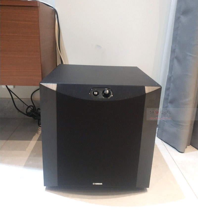 Loa siêu trầm Yamaha NS-SW300