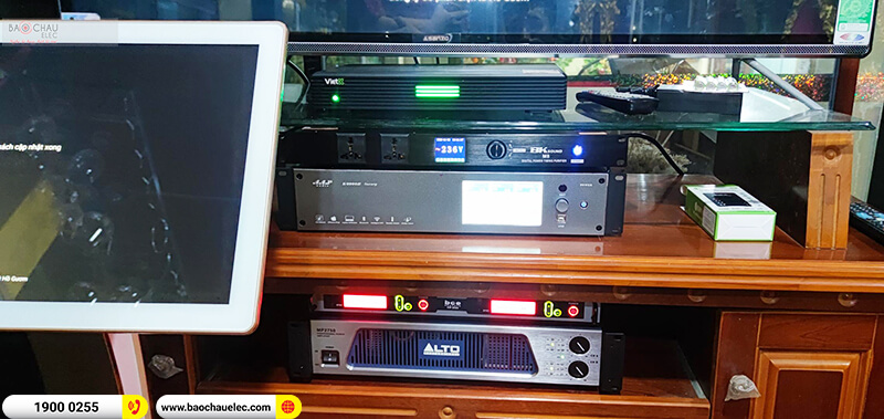 Lắp đặt dàn karaoke trị giá gần 100 triệu cho chị Hoa ở TPHCM (RCF EMAX 3110 MKII, Alto MP 2750, AAP K9900 II Luxury, Klipsch SPL-120, BKSound M8, Plus 4TB, Màn 22 inch, BCE VIP6000)