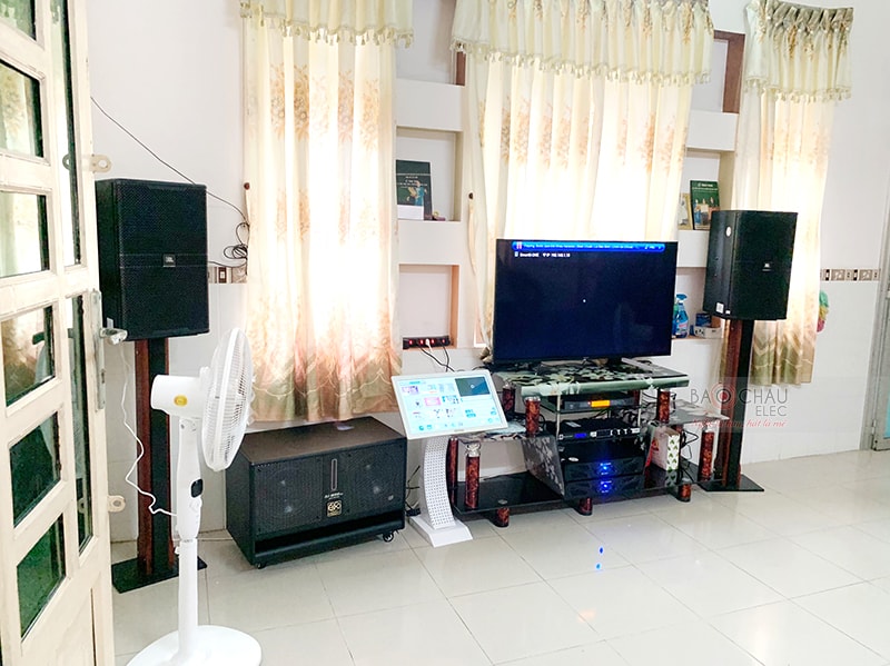 Dàn karaoke JBL VIP của gia đình anh Đăng ở Phong Điền h5