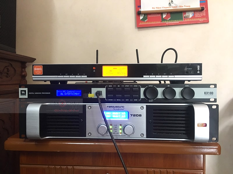 Dàn karaoke JBL cho gia đình anh Chiến ở thị trấn Xuân Mai h2