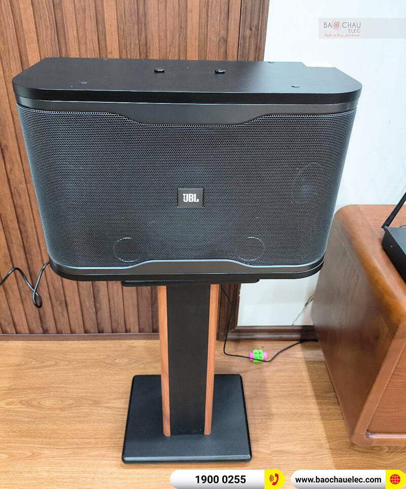 Lắp đặt dàn karaoke trị giá hơn 20 triệu cho anh Tài ở Hà Nội (JBL RM210, DSP 9000 Plus Black, BIK BJ-U100)