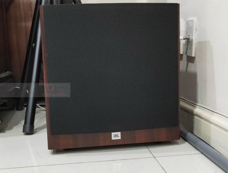 Loa sub JBL A120P sử dụng cho d&agrave;n jBL gia đ&igrave;nh anh Nh&agrave;n