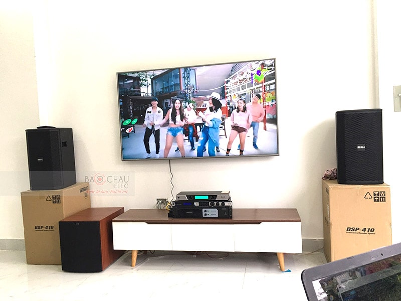 D&agrave;n karaoke BIK của gia đ&igrave;nh anh Chuyển ở Ho&agrave;i Đức, HN h6