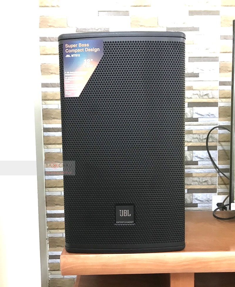 Dàn karaoke JBL cao cấp cho gia đình anh Nam ở Thanh Hóa h1